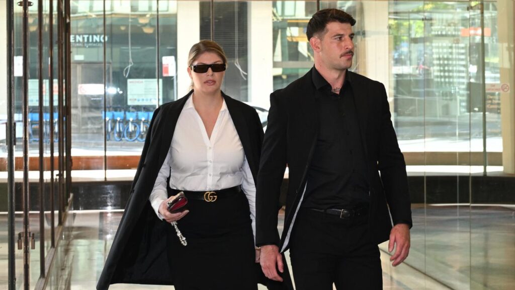 Curtis Scott has been allowed to box in a bare-knuckle bout while facing assault charges.
