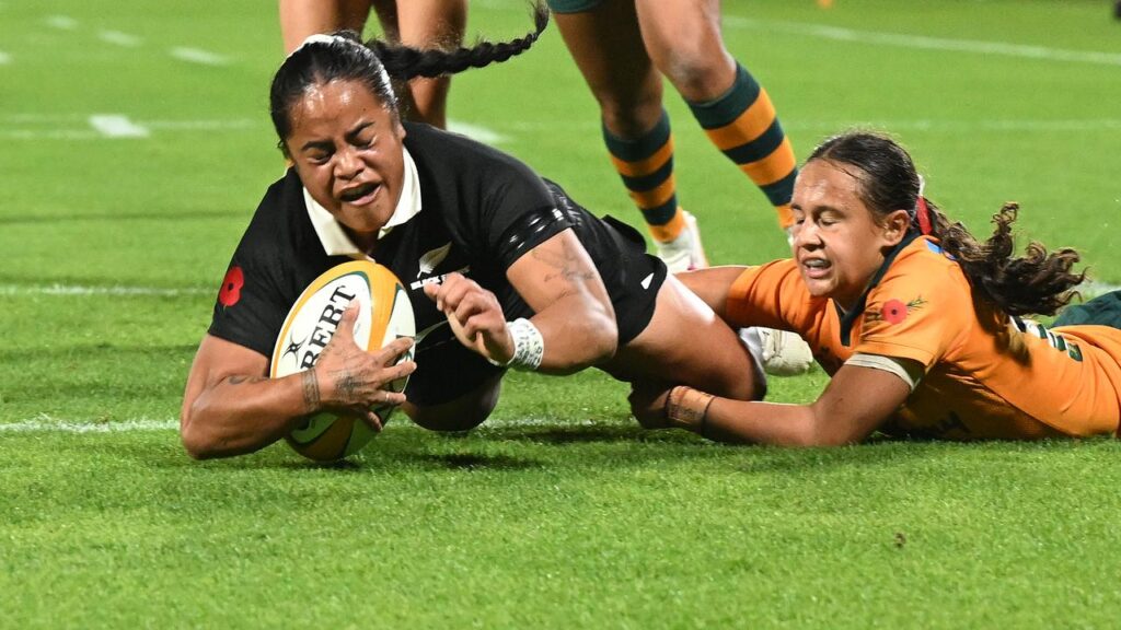 Ayesha Leti-I’iga was among the scorers in New Zealand’s six-tries-to-one win over Australia. 
