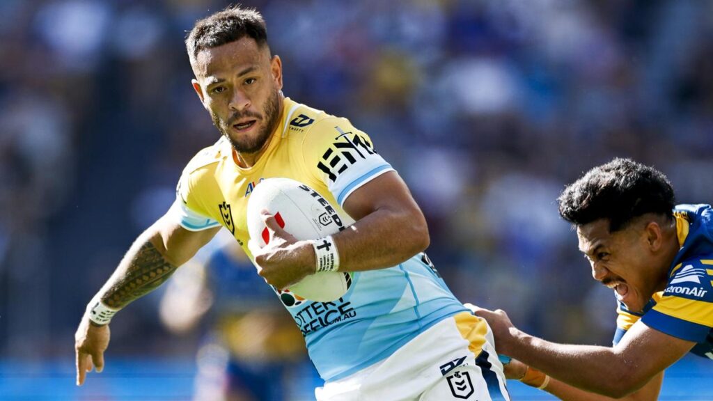 Gold Coast outside back Phil Sami will join St George Illawarra next season on a three-year deal.
