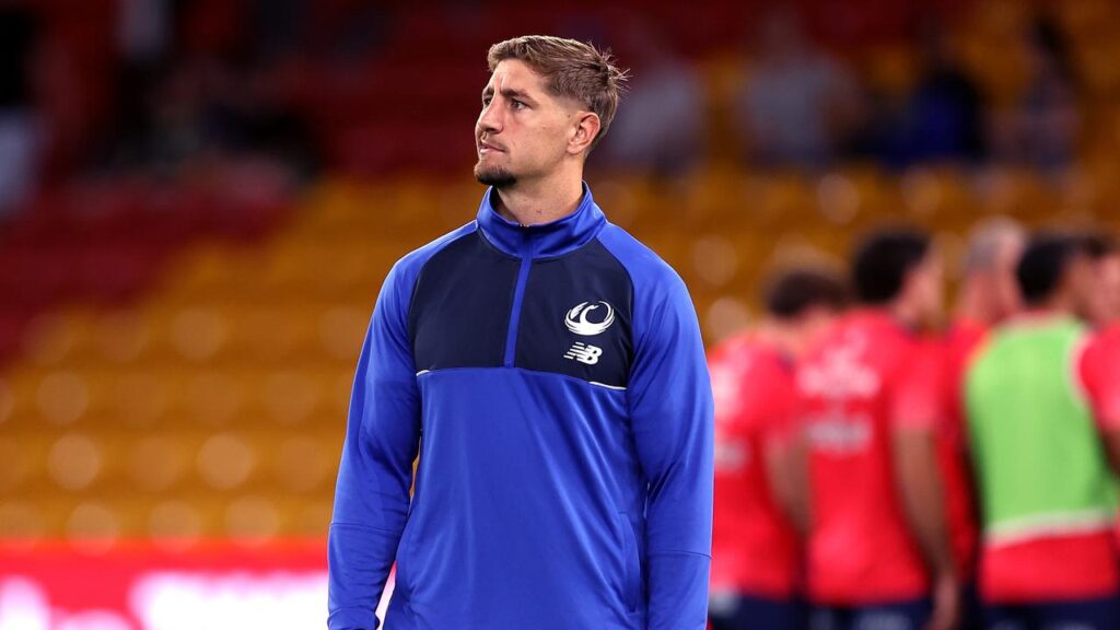 Zac Lomax has been a late scratching ahead of his expected rugby debut.
