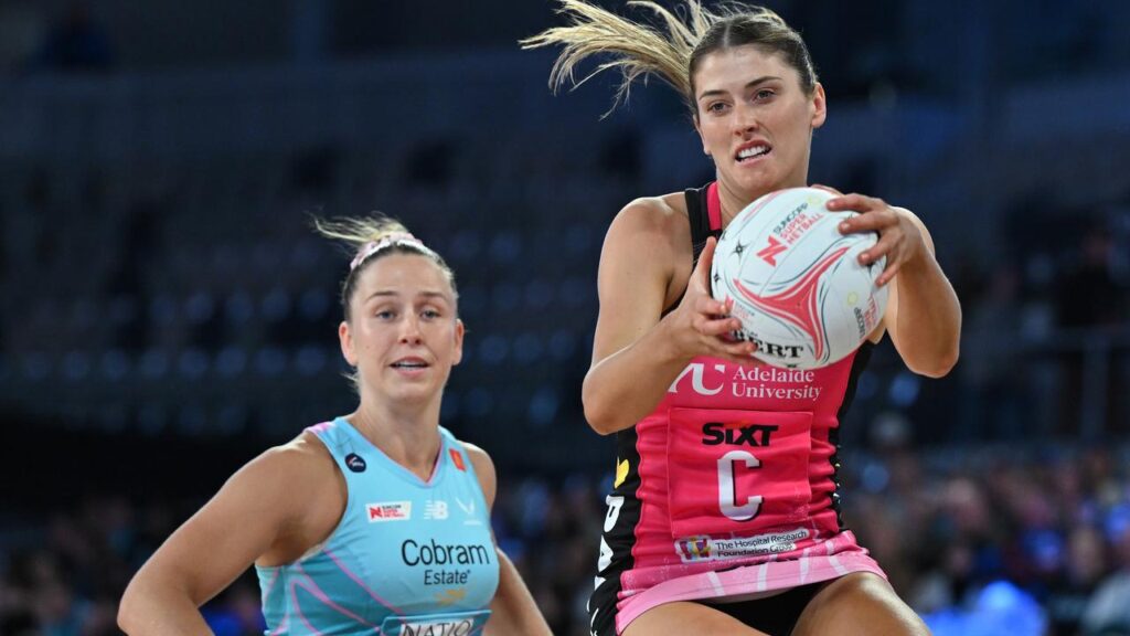 The Thunderbirds remain perfect this Super Netball season, holding off the Mavericks in Melbourne.
