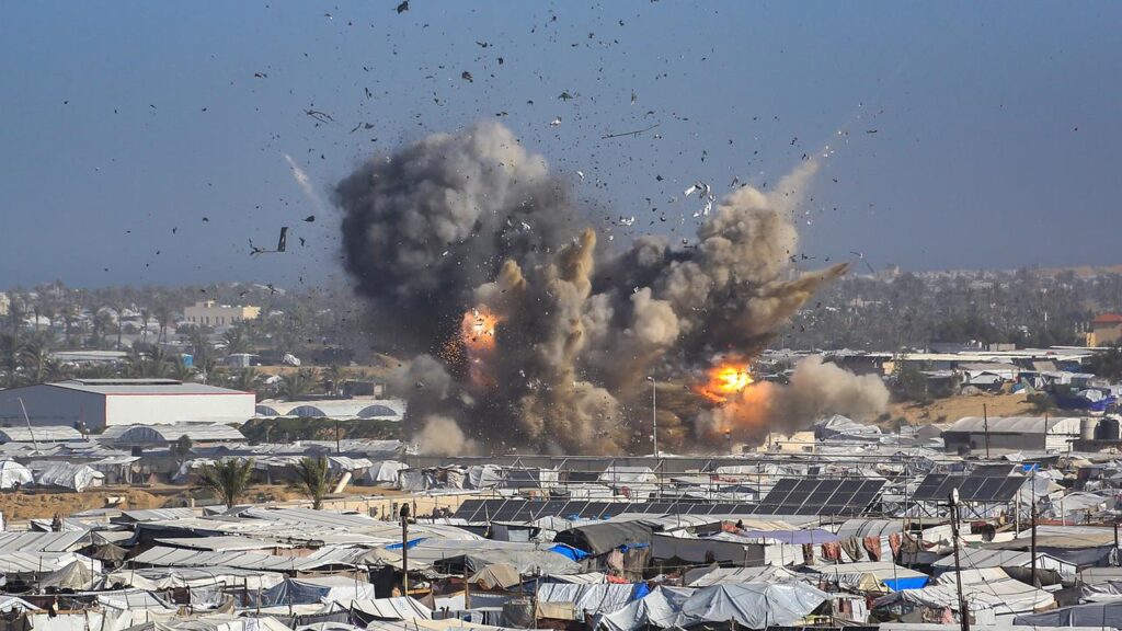 Progress on a deal which includes the ⁠disarmament of Hamas and Israeli army pullouts has stalled.
