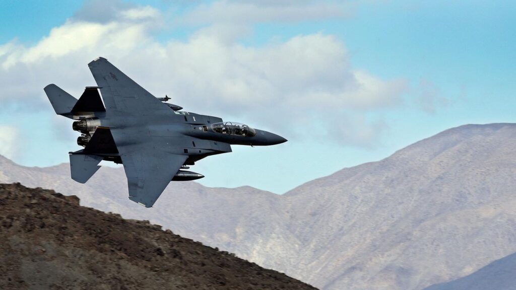 US forces are searching for a pilot after Iranian fire brought down an F-15E jet. (file)
