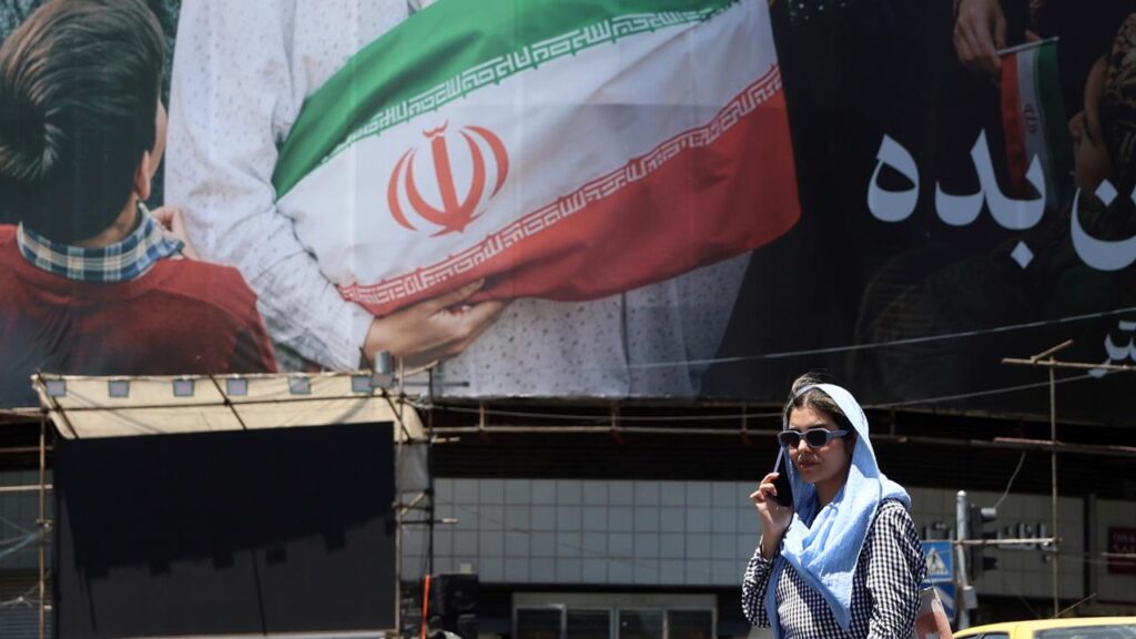 A proposed United States-Iran deal may include the withdrawal of US forces from around Iran.
