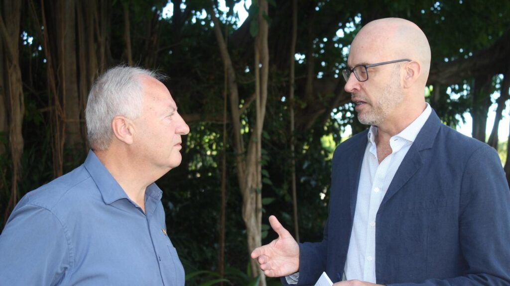 Steve Edgington and Paul Burgess have briefed media on the diptheria outbreak in the NT.
