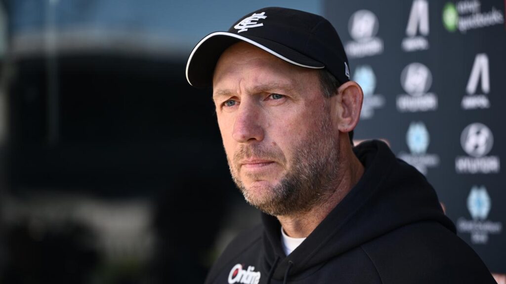 Carlton’s interim coach Josh Fraser won’t be putting his hand up to replace Michael Voss.
