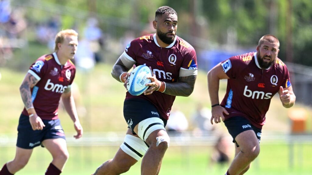 Lukhan Salakaia-Loto has received backing from an ex-Wallabies skipper for World Cup selection.

