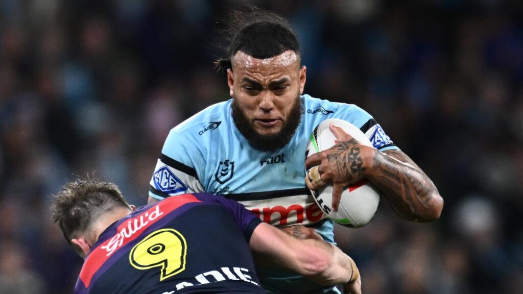Cronulla hitman Addin Fonua-Blake is unashamedly a fan of Wests Tigers rival Samuela Fainu.
