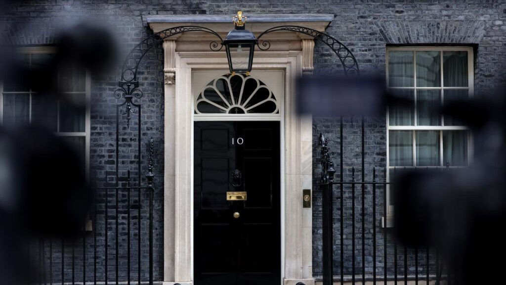 Some political analysts doubt Prime Minister Keir Starmer can stay on at 10 Downing Street.
