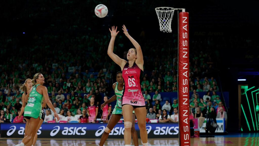 The Thunderbirds’ Elmere van der Berg produced another outstanding performance with 58 goals.
