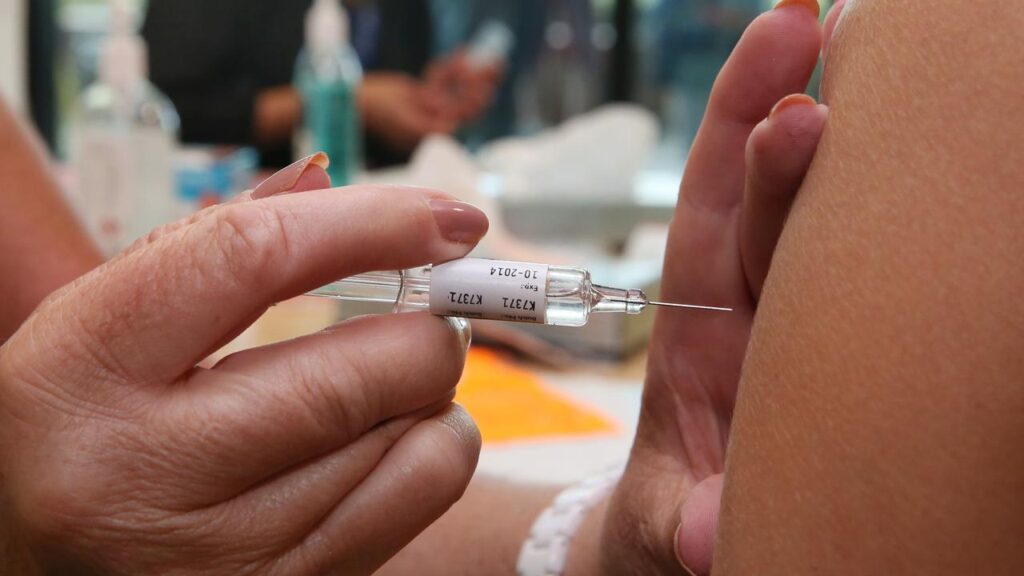 Vaccination remains the best way to prevent diphtheria, according to experts.
