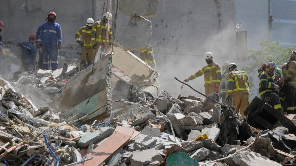 A search operation at a destroyed apartment building in Kyiv lasted more than 28 hours.

