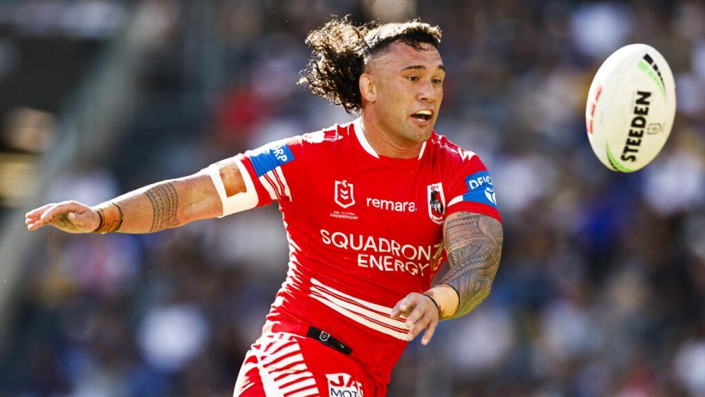Jaydn Su’A has promised to fight on with St George until his move to Parramatta next year.
