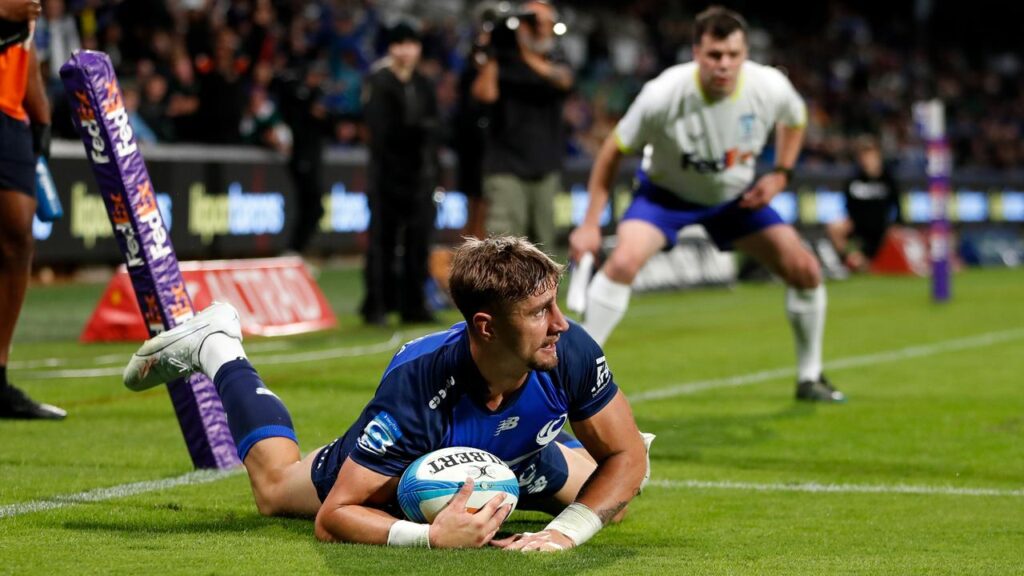 Former NRL star Zac Lomax scores for the Western Force as they beat Fijian Drua.
