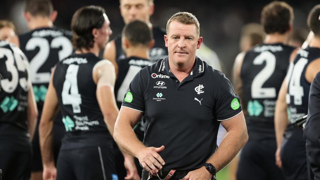 Michael Voss vowed to keep fightng to improve his struggling Carlton team.
