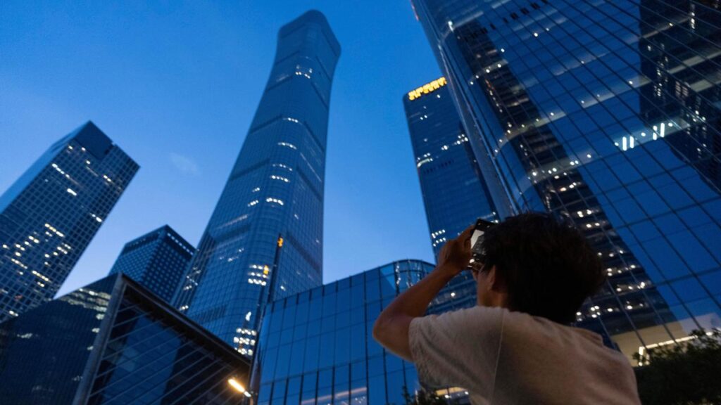 Beijing residents say the 108-storey CITIC Tower has been damaged after something hit it.
