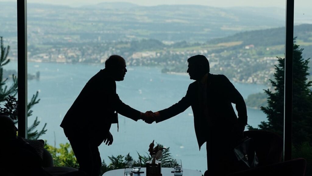 Delegates from Iran, the United States, Pakistan and Qatar have met at a Swiss mountain resort.
