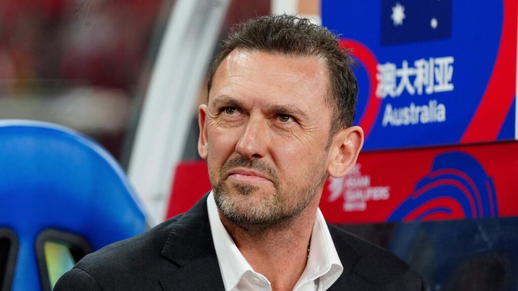 Tony Popovic has looked up to an NRL legend and hopes he too can enjoy great coaching success.
