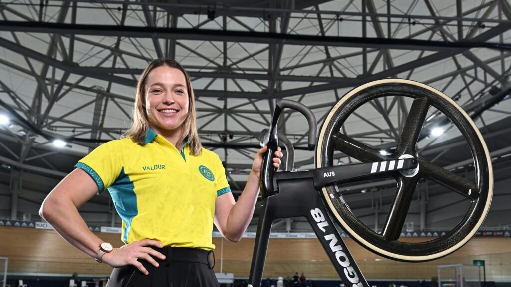 Kristina Clonan feared her cycling days were over but will now represent Australia in Glasgow.
