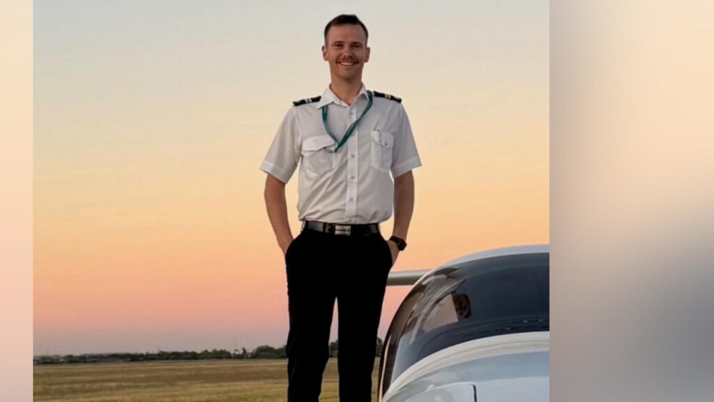 Rob Hoyle’s family says he dedicated his life to aviation.
