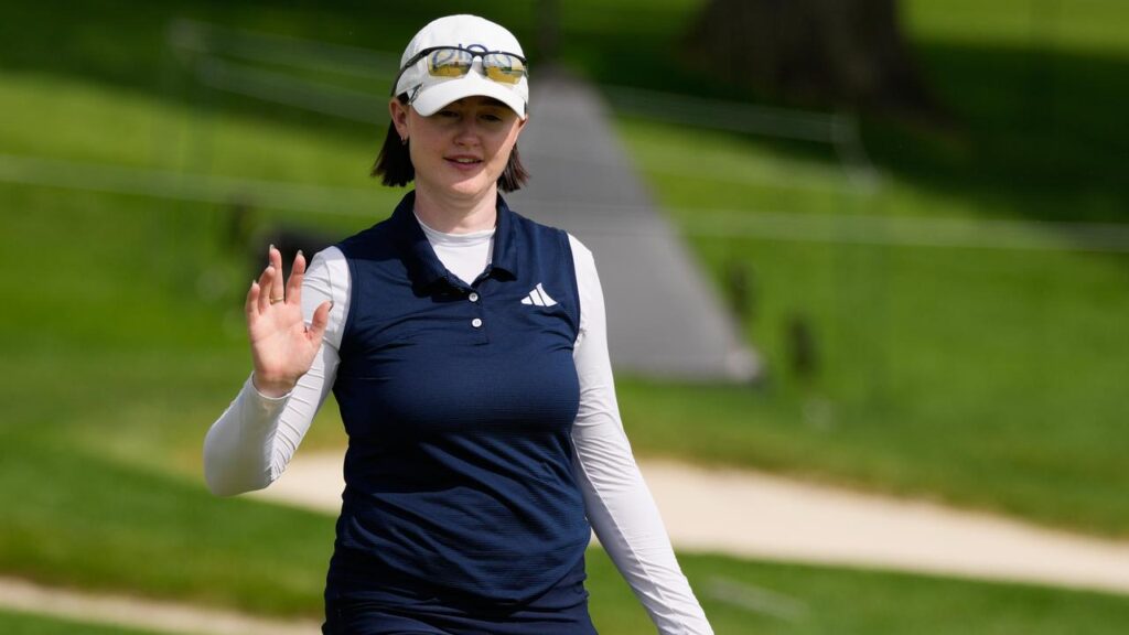 Aussie Karis Davidson played the round of her life to sit second at the Women’s PGA Championship.
