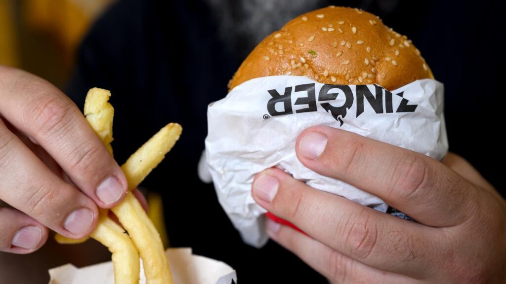 Collins Foods is planning to extend KFC’s opening hours and boost its beverage and dessert menu.
