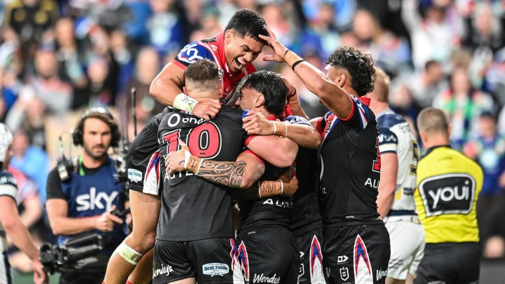 The Warriors’ win over the Cowboys has been marred by an injury to NSW Origin hopeful Jackson Ford.
