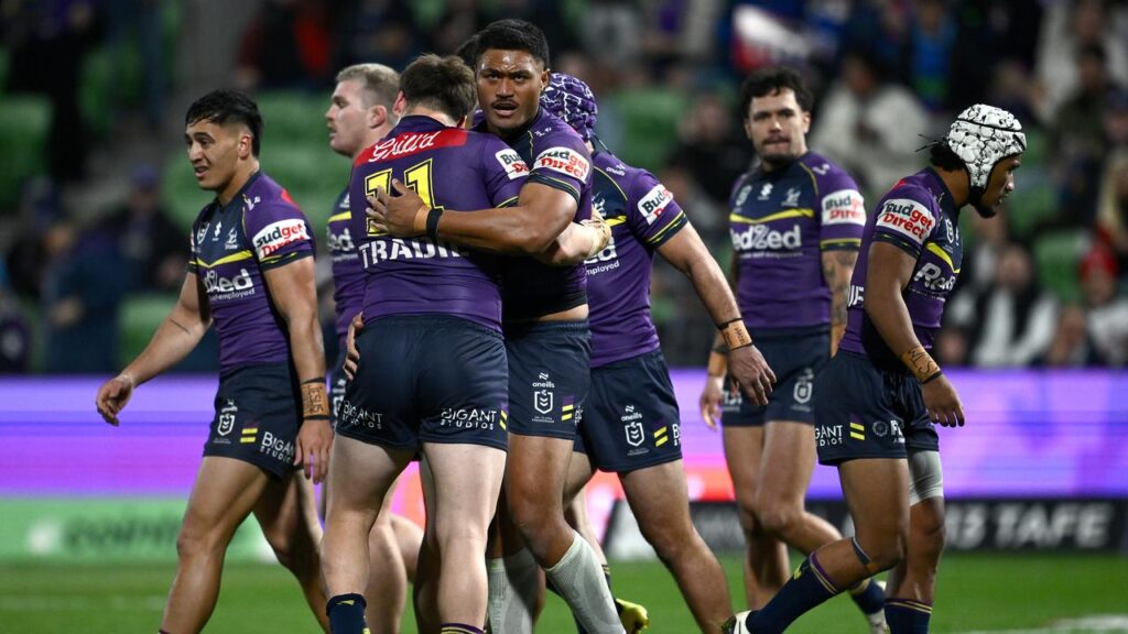 Melbourne have beaten Newcastle in an entertaining clash to continue their charge up the ladder.
