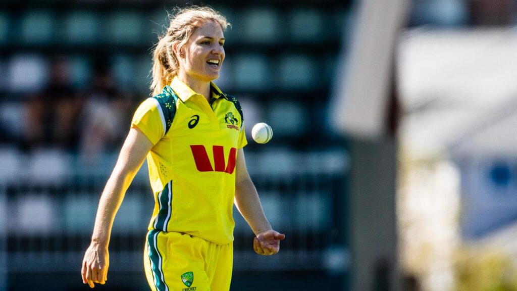 With a T20 World Cup on her mind, Nicola Carey looms as a crucial part of the puzzle for Australia.
