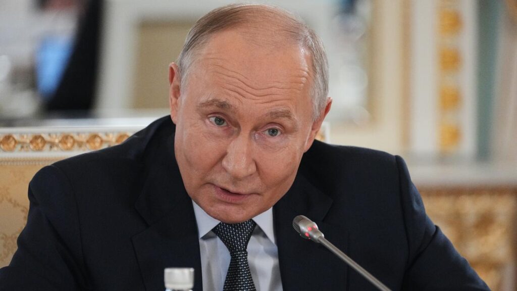 President Vladimir Putin says Russia is open to a compromise to end the conflict in Ukraine.
