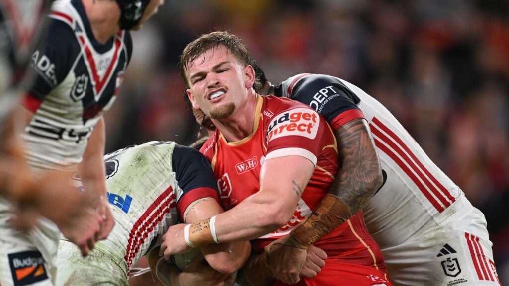 Dolphins forward Oryn Keeley will join Melbourne early after making a timely mid-season switch.
