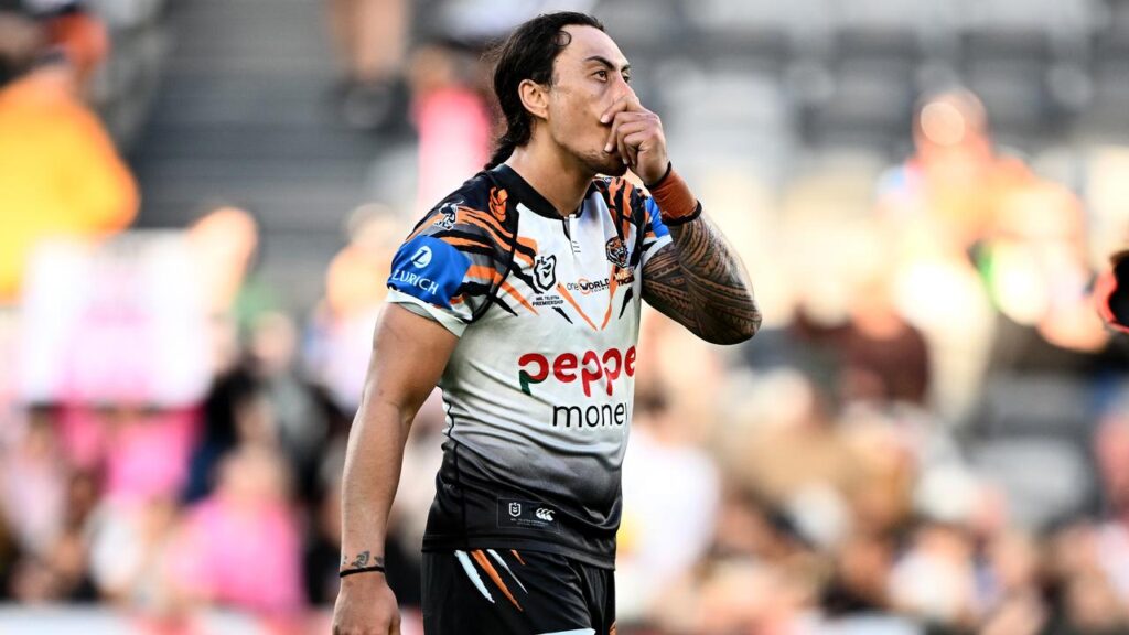 Wests Tigers coach Benji Marshall has come to the defence of Jarome Luai about the star’s form.
