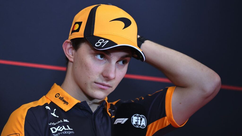A bathroom, heaters and exercise bike have helped Oscar Piastri prepare for a scorching Austrian GP.
