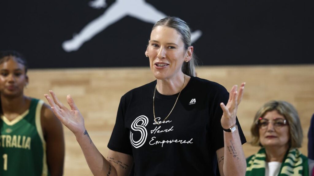 Basketball legend Lauren Jackson says Tasmania can excel in their first WNBL season.
