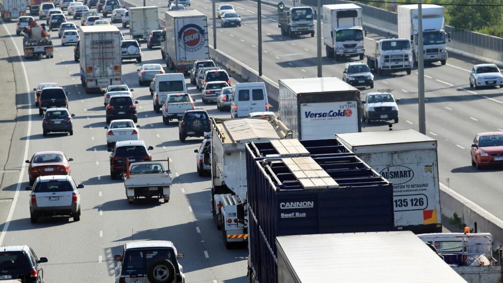 Experts have urged the NSW government to broaden the scope of its proposed road user charge.
