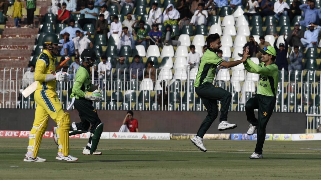 Pakistan has put Australia in to bat in the second ODI in Lahore, after their win in game one (pic).
