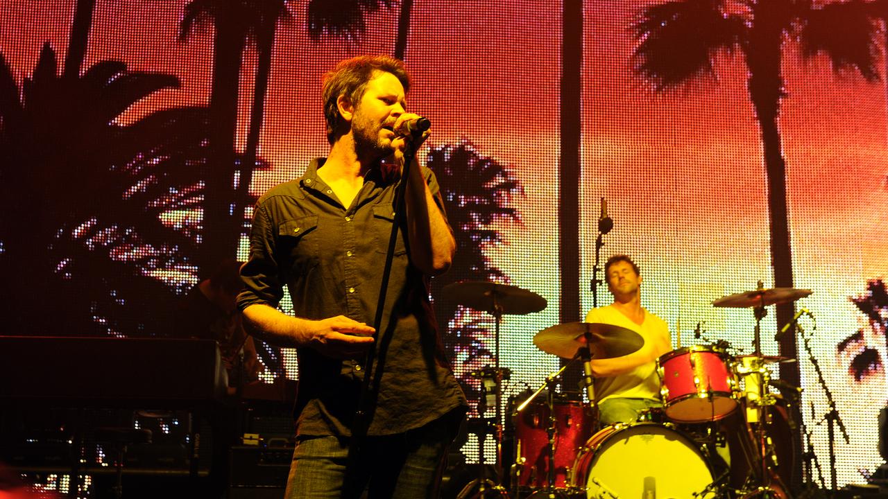 Powderfinger's Bernard Fanning and drummer Jon Coghill (file image)