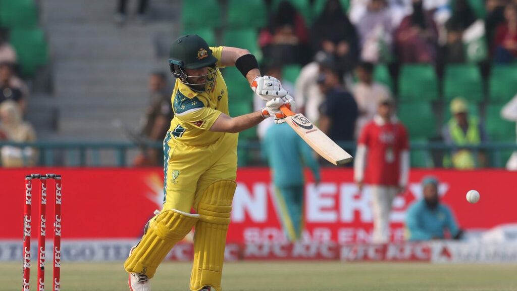 Australia’s Josh Inglis kept his side’s innings afloat with a determined 65 against Pakistan.
