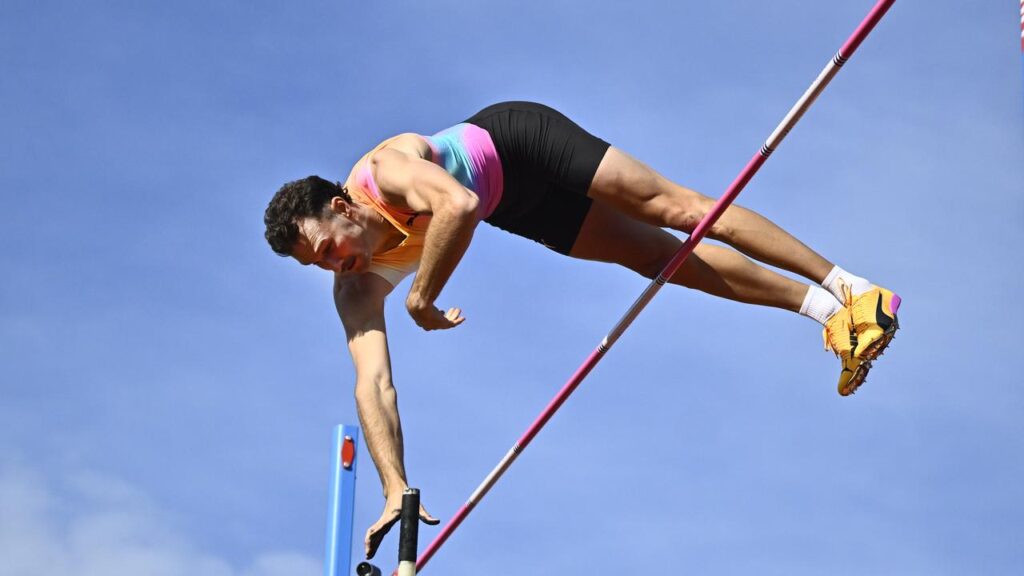Kurtis Marschall soars over the bar on his way to a famous win over Armand Duplantis in Stockholm.
