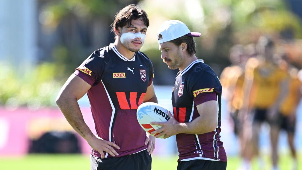 Tino Fa’asuamaleaui and Cameron Munster have both lost their fathers while in a Queensland camp.
