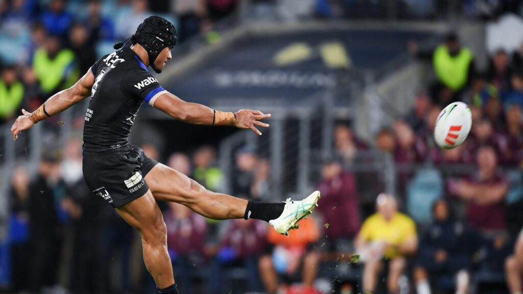 A Stephen Crichton field goal has earned Canterbury a crucial golden-point win over Manly.
