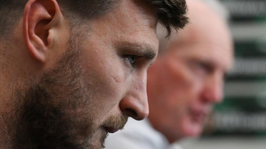 Wayne Bennett’s South Sydney and his former club Brisbane will pay tribute to Jai Arrow.

