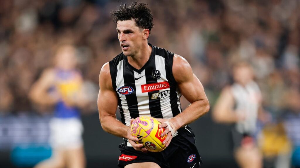 Collingwood have decided to rest veteran Scott Pendlebury for the match against Port Adelaide.

