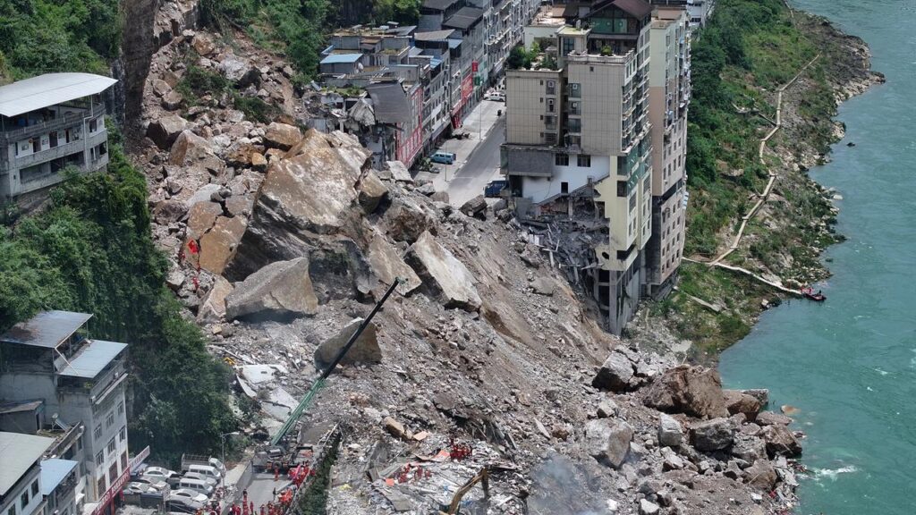 A mountain collapse occurred in the city of Chongqing, reportedly killing at least eight people.
