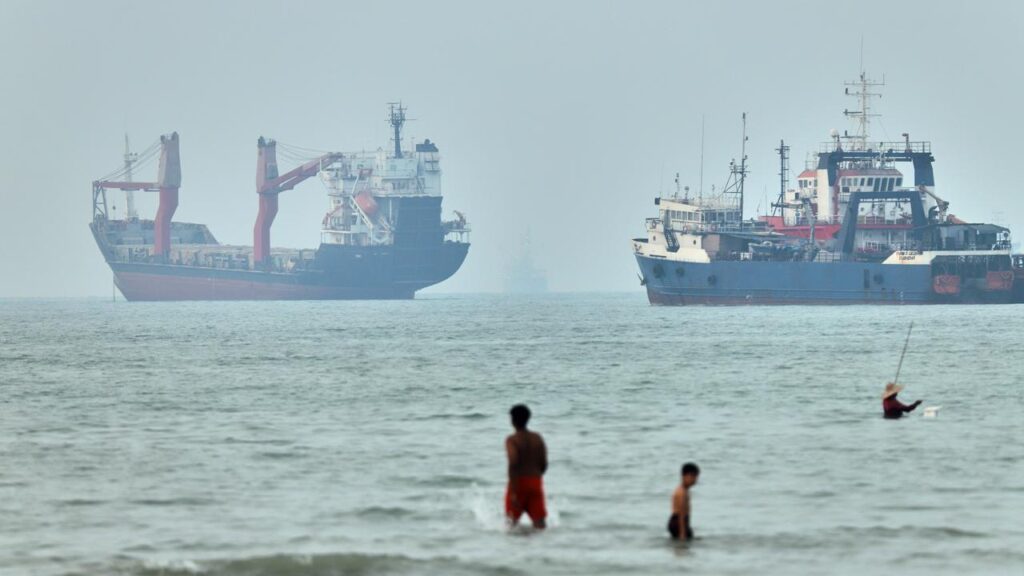 Iran insists it maintains firm control over the Strait of Hormuz despite waves of US attacks.
