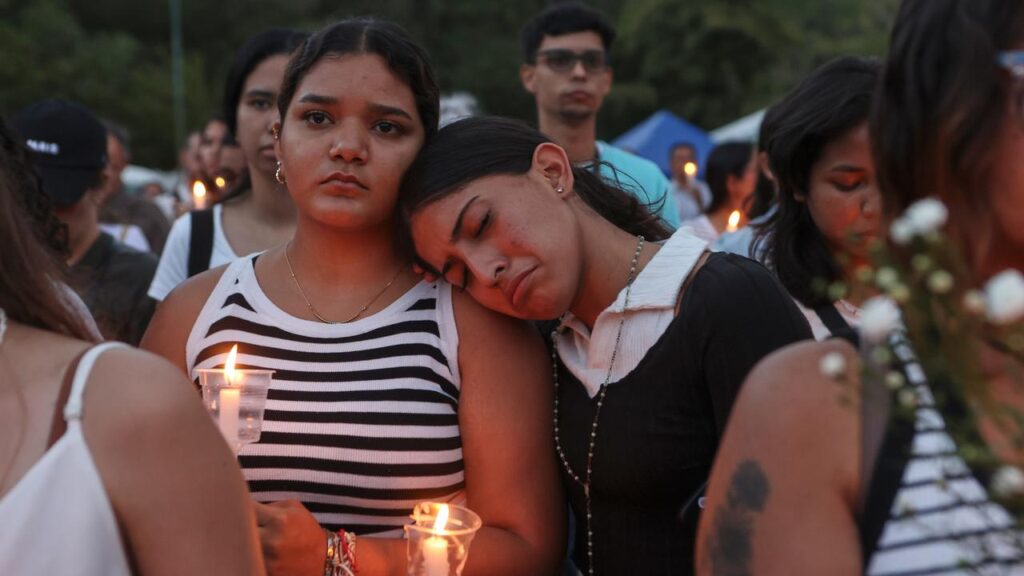 The death toll from powerful twin earthquakes that hit Venezuela on June 24 continues to rise.
