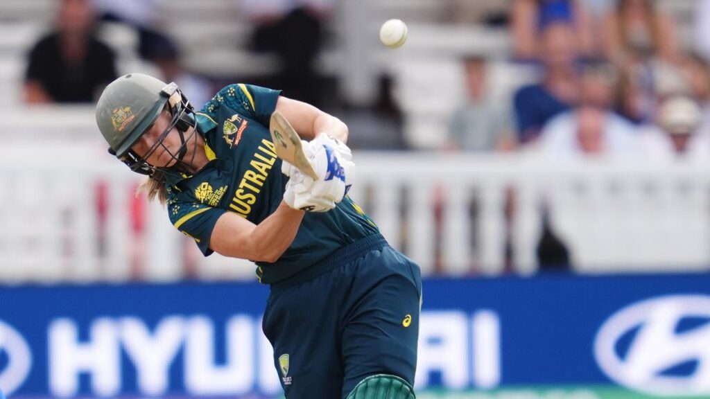 Ellyse Perry has shown she’s fit to continue her T20 World Cup heroics for Australia in the final.

