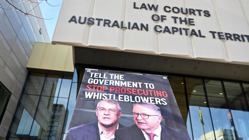 Whistleblower advocates are giving the federal government the hurry-up to introduce reforms.
