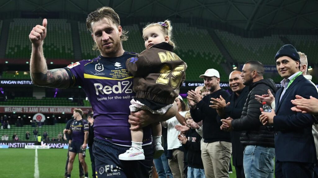 Cameron Munster will do what is best for his family when weighing up a move to PNG Chiefs.
