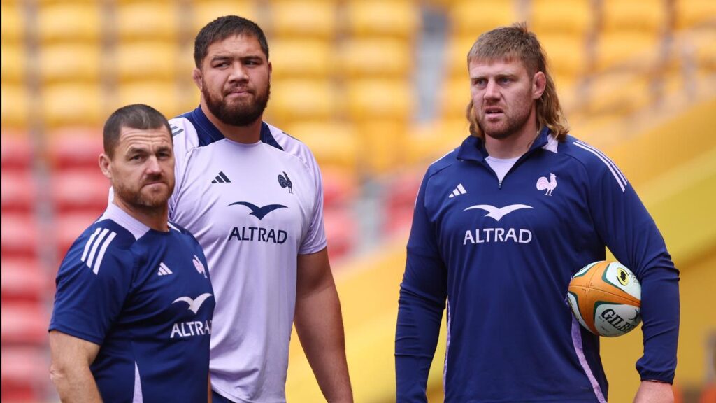 Tom Staniforth (right) and Emmanuel Meafou both left Australia to pursue careers in France.
